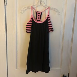 Lululemon tank with built in bra top
